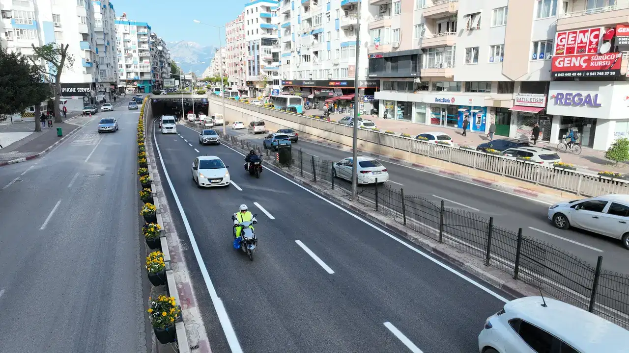 Antalya'nın Ana Arterinde Sona Geliniyor! 5
